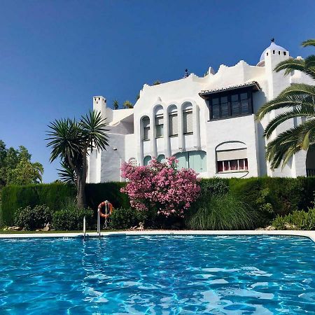 Bright Apartment 300M From The Beach Sitio de Calahonda Exterior foto