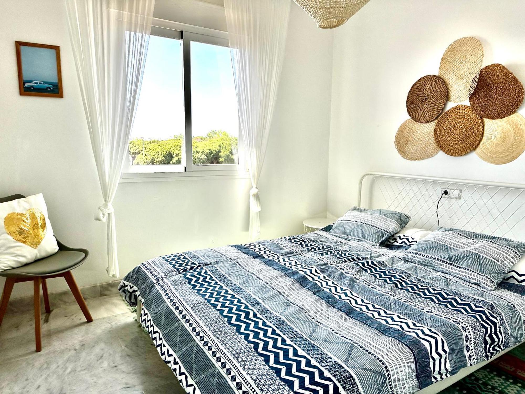 Bright Apartment 300M From The Beach Sitio de Calahonda Exterior foto